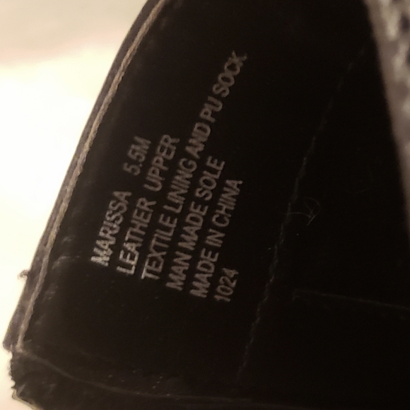 Steve Madden Marissa black bootie size 5.5 - Picture 2 of 12